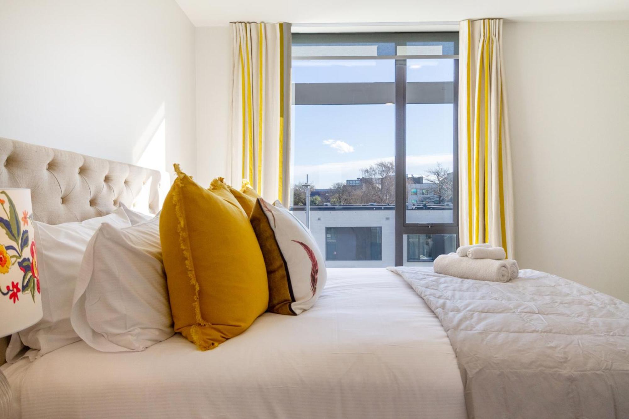 Getaway On Manchester Street - Carpark, Central Christchurch Extérieur photo
